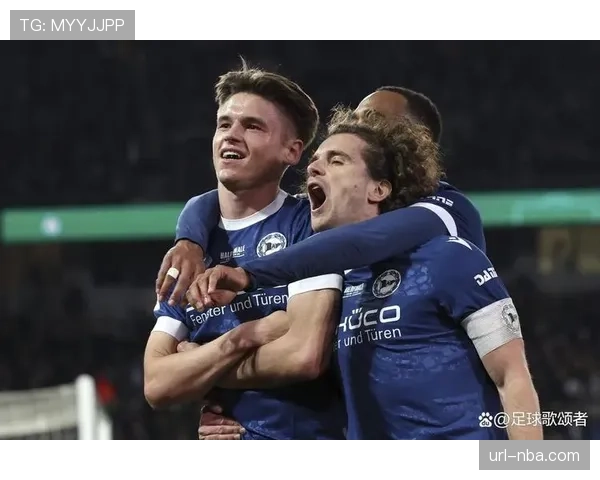 星空体育见证法甲球队逆转德甲劲旅，成功晋级欧协联四强！